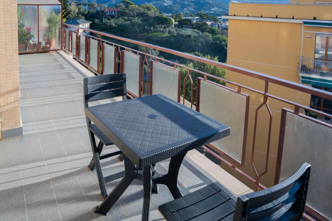 Апартаменты 093 - Casa Panorama, Vista Mare E Vista Portofino, 500 Metri Centro Di Chiavari, Posto Auto Gratis Incluso Экстерьер фото